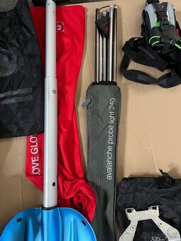 Lavinovy batoh aj s komplet vybavenim - 6