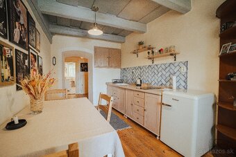 Zrekonštruovaný zariadený dom pri Námestí Svätej Trojice - 6