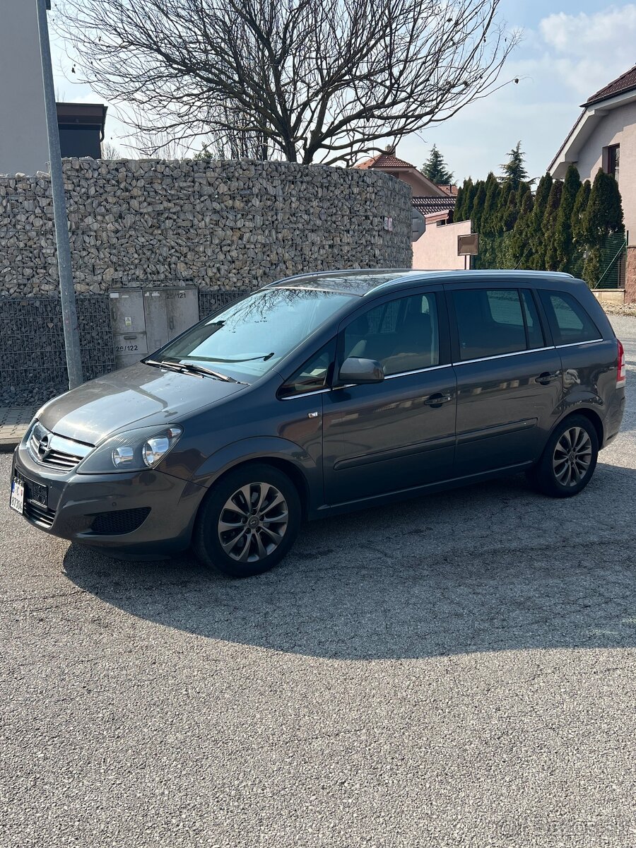 Opel Zafira 1.7 Diesel 7 miesne - 7