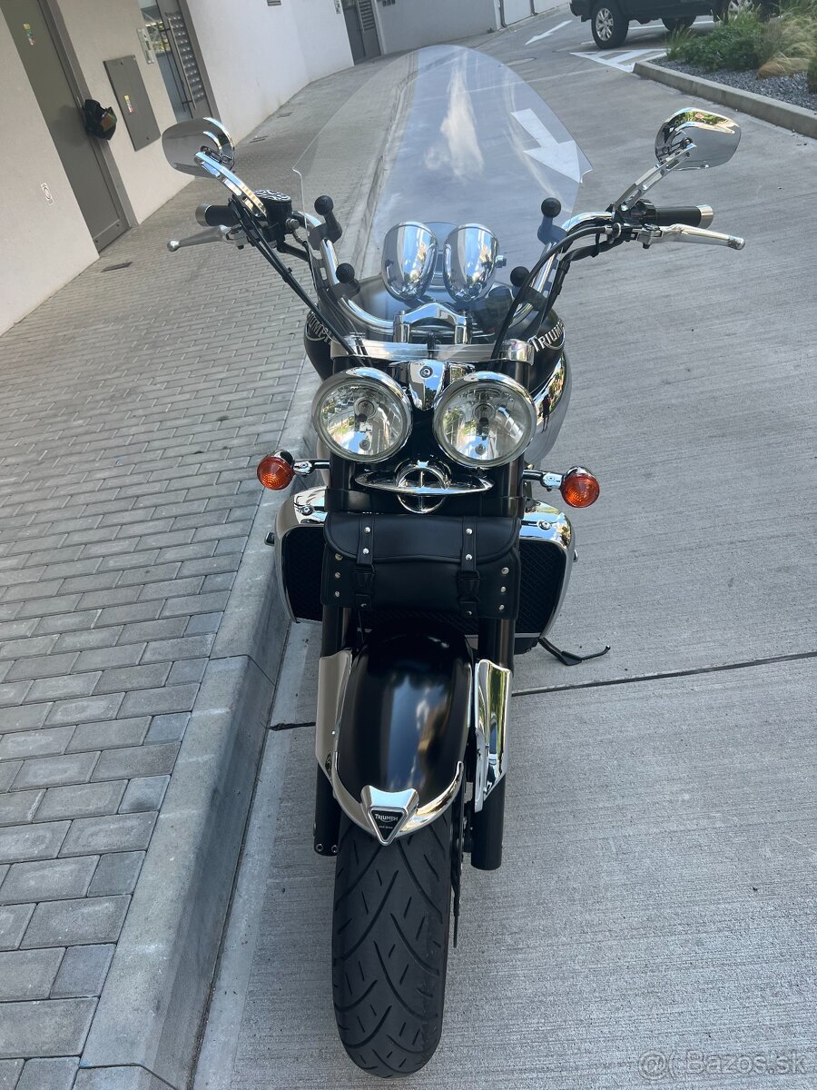 Predám Triumph Rocket III - 7