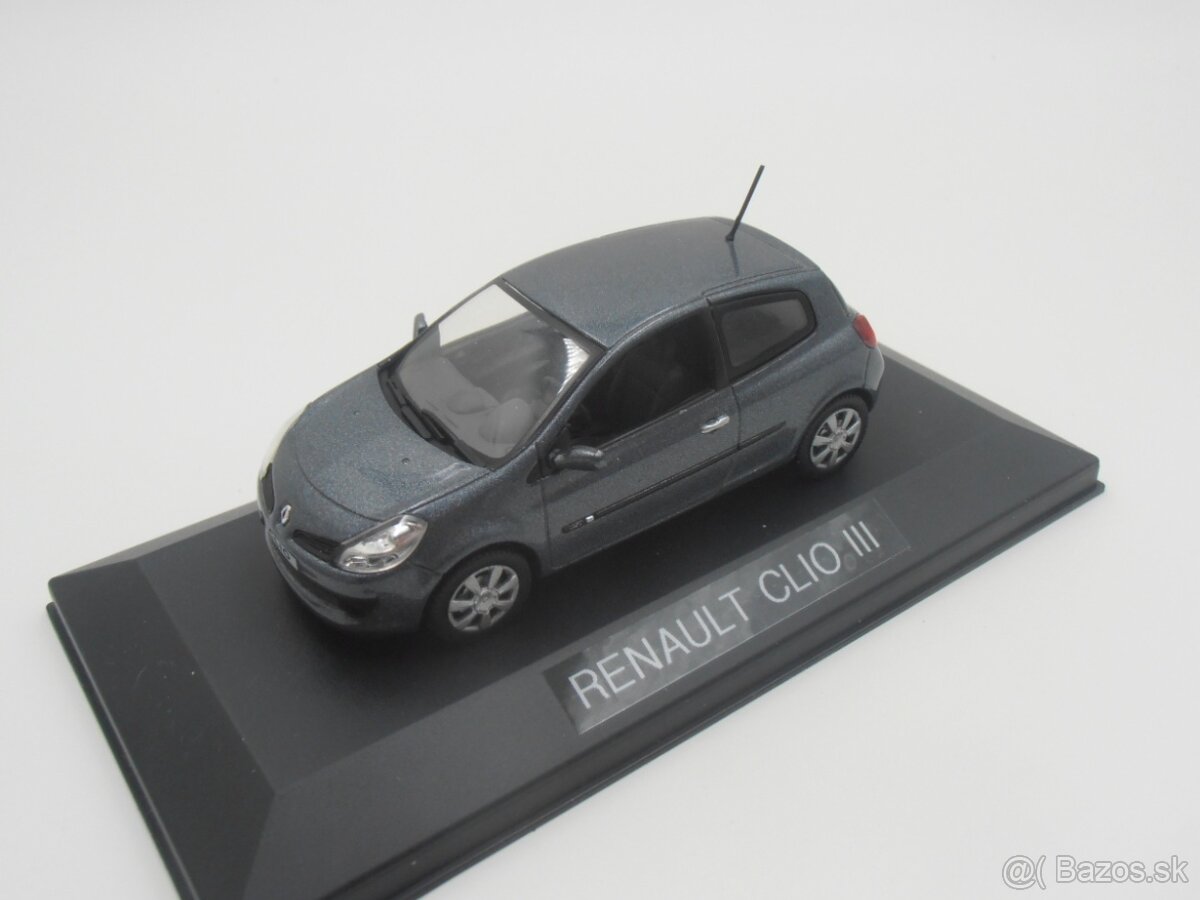 Renault Clio III, Renault R16 1/43 - 7