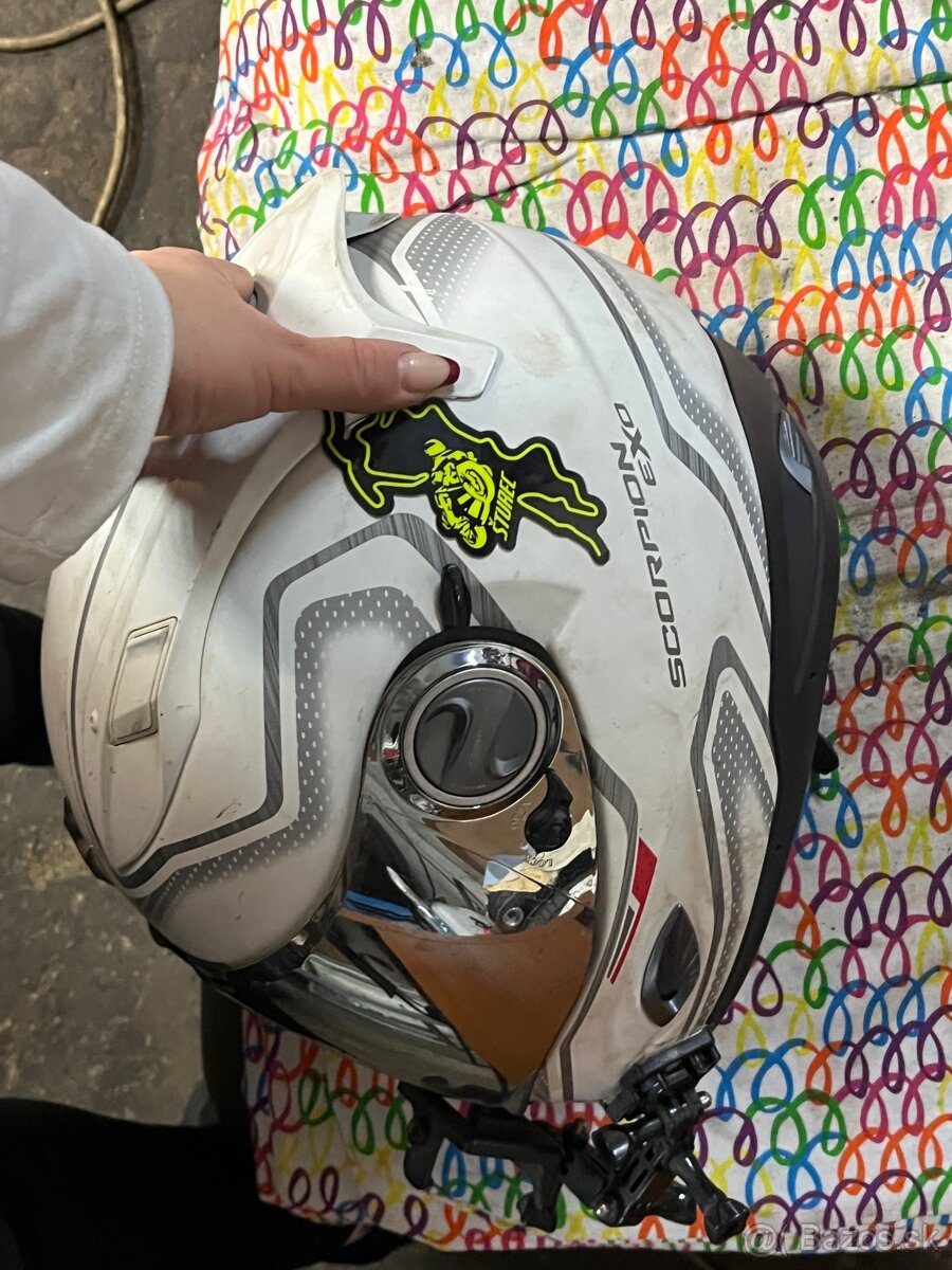 Prilba Scorpions EXo - 7