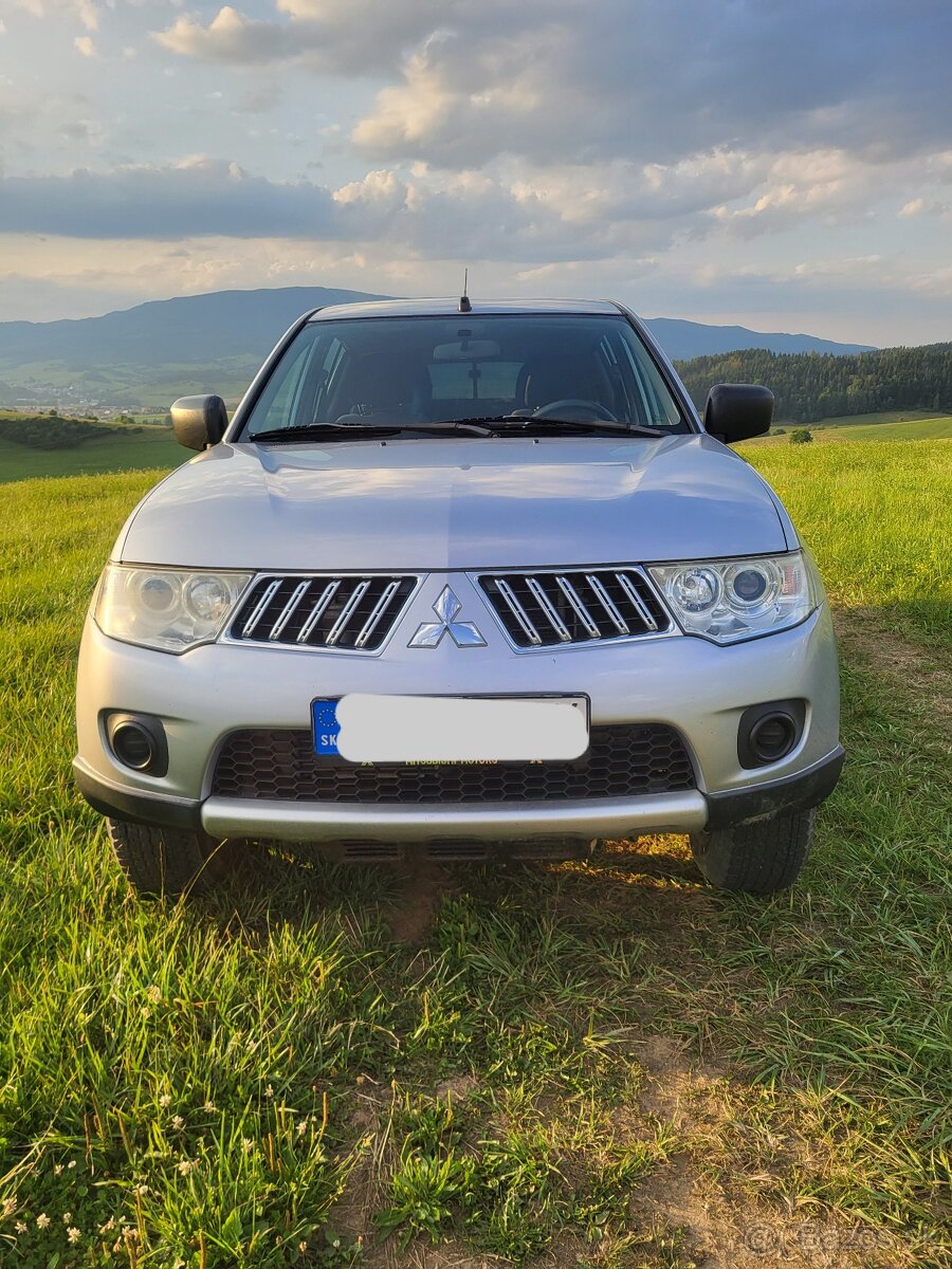 Mitsubishi L200 - 7