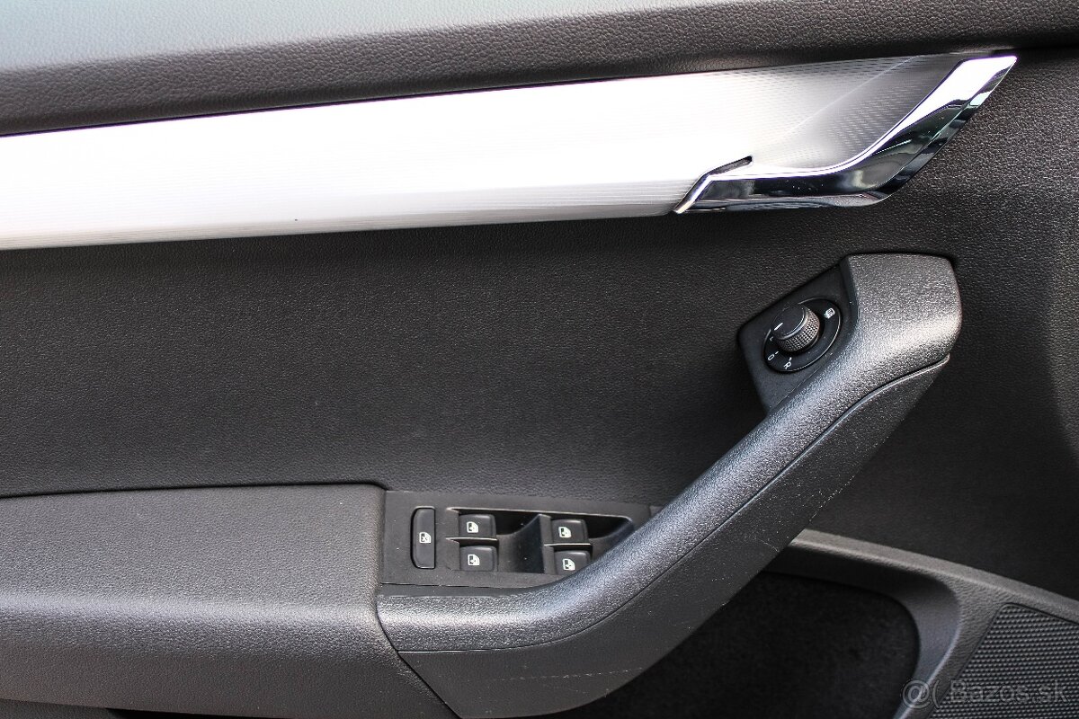 Škoda Octavia 1.6 TDI Business DSG - 7