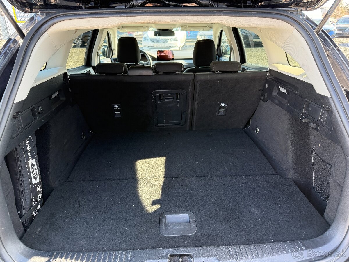 Ford Focus Kombi 1.5 EcoBlue Active A/T - 7