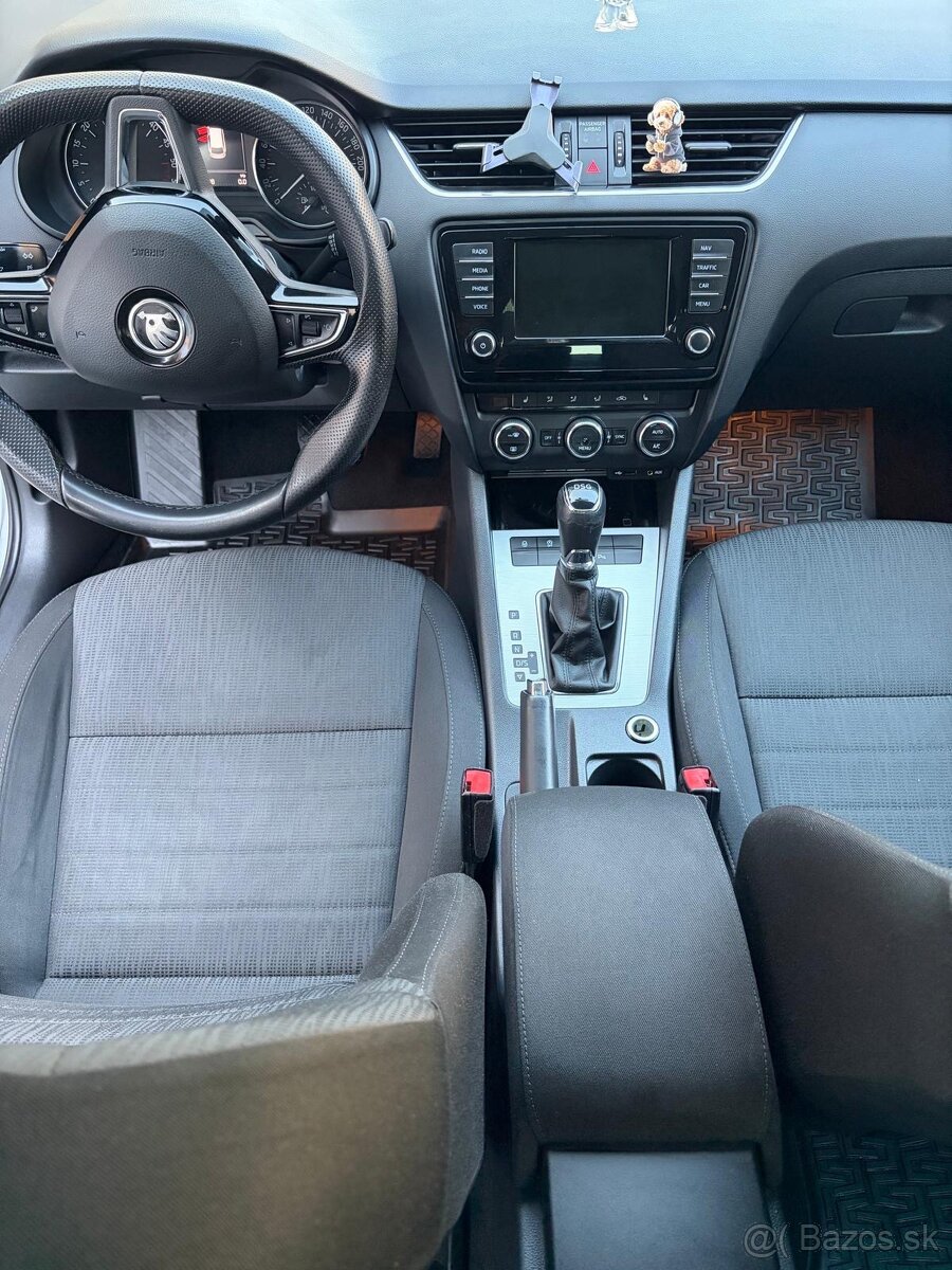 Predám Škoda oktáviu combi 2,0 TDI - 7