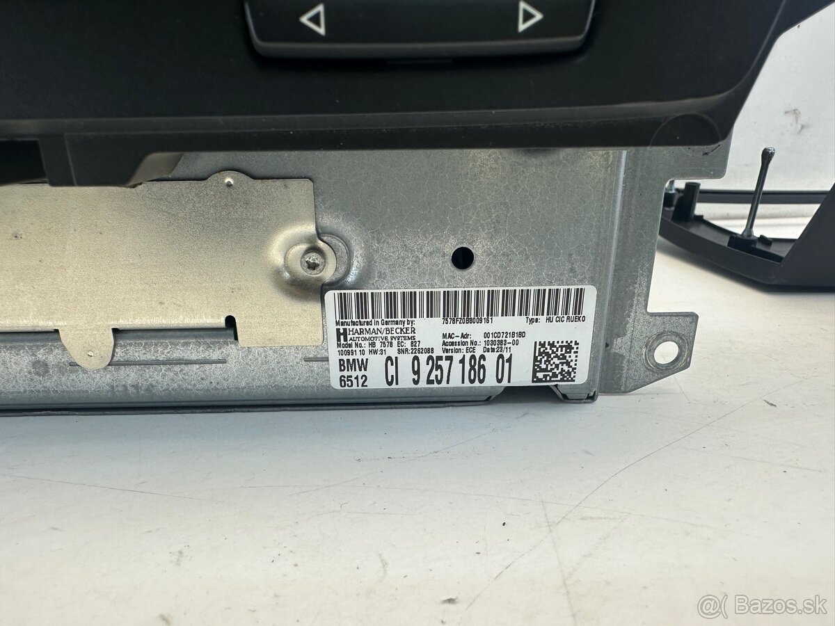 BMW E9X CIC retrofit - 7