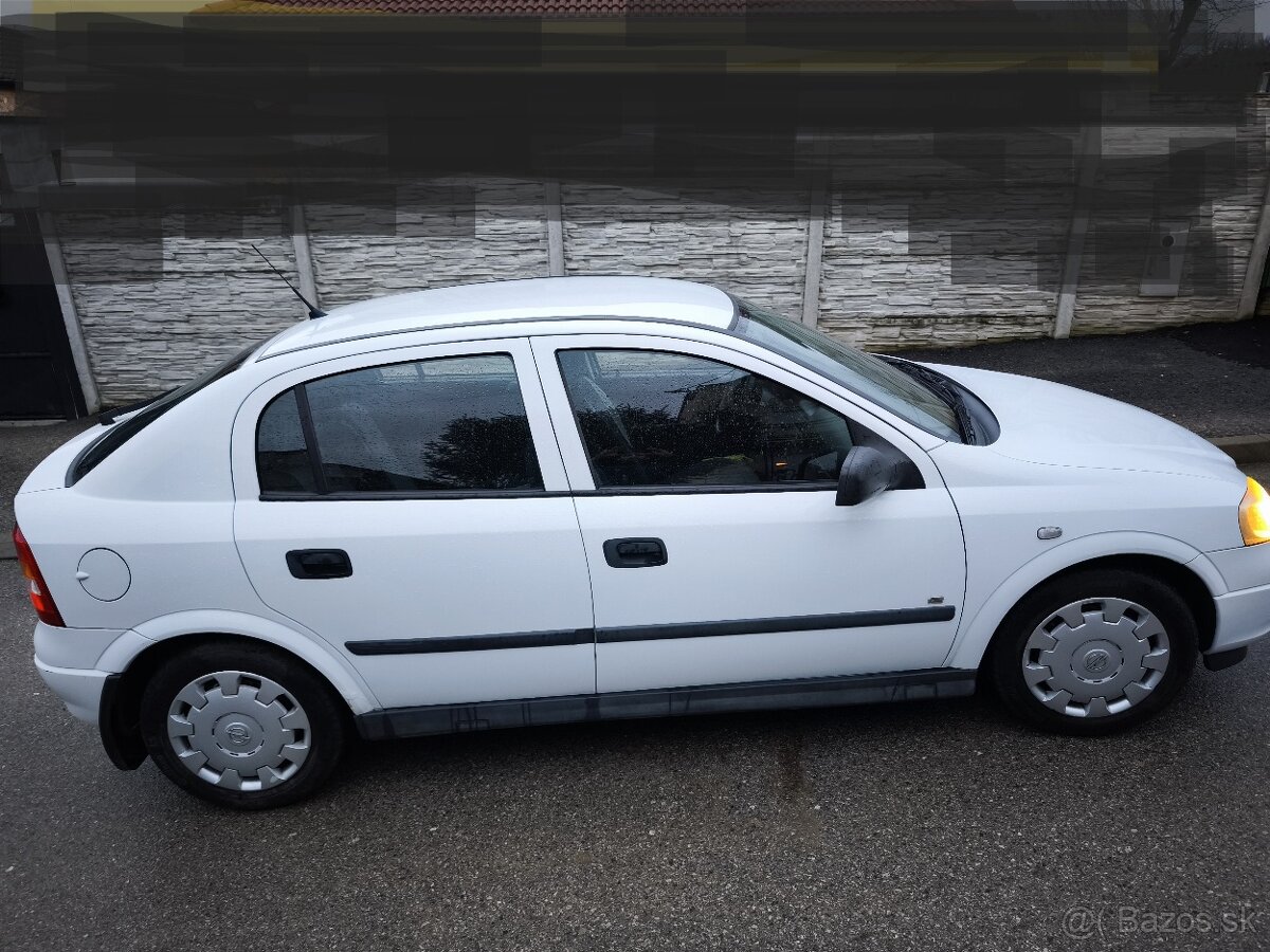 Opel Astra - 7