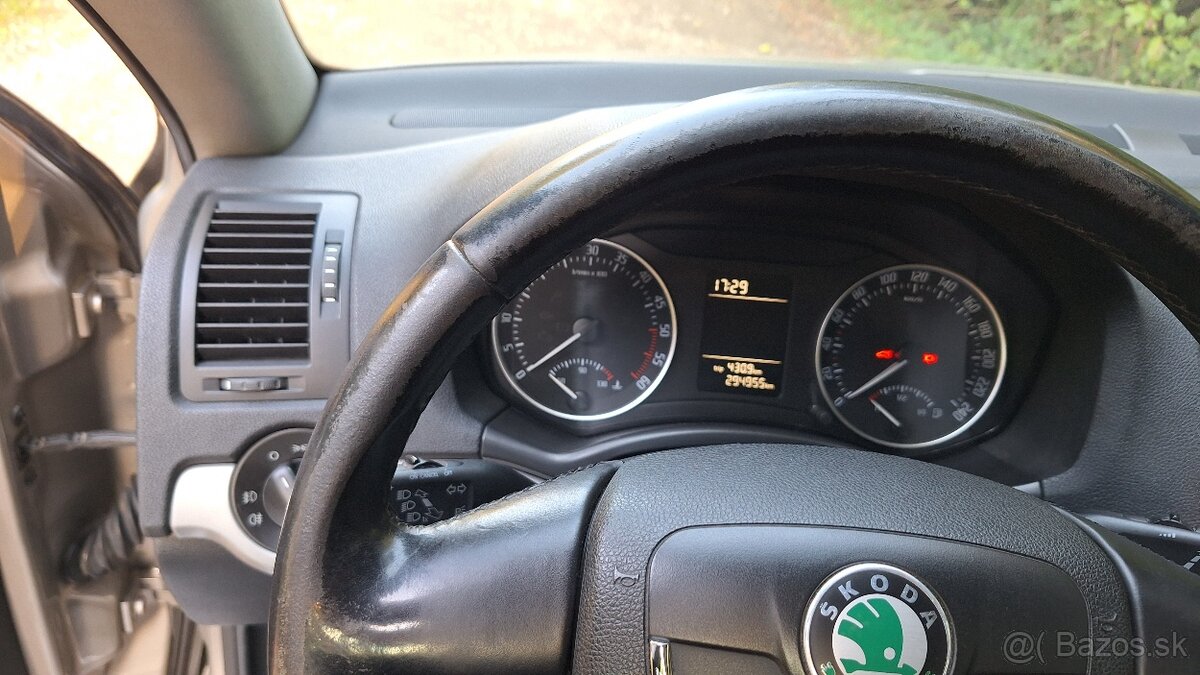 Škoda Octavia kombi 2.0tdi 103kw - 7