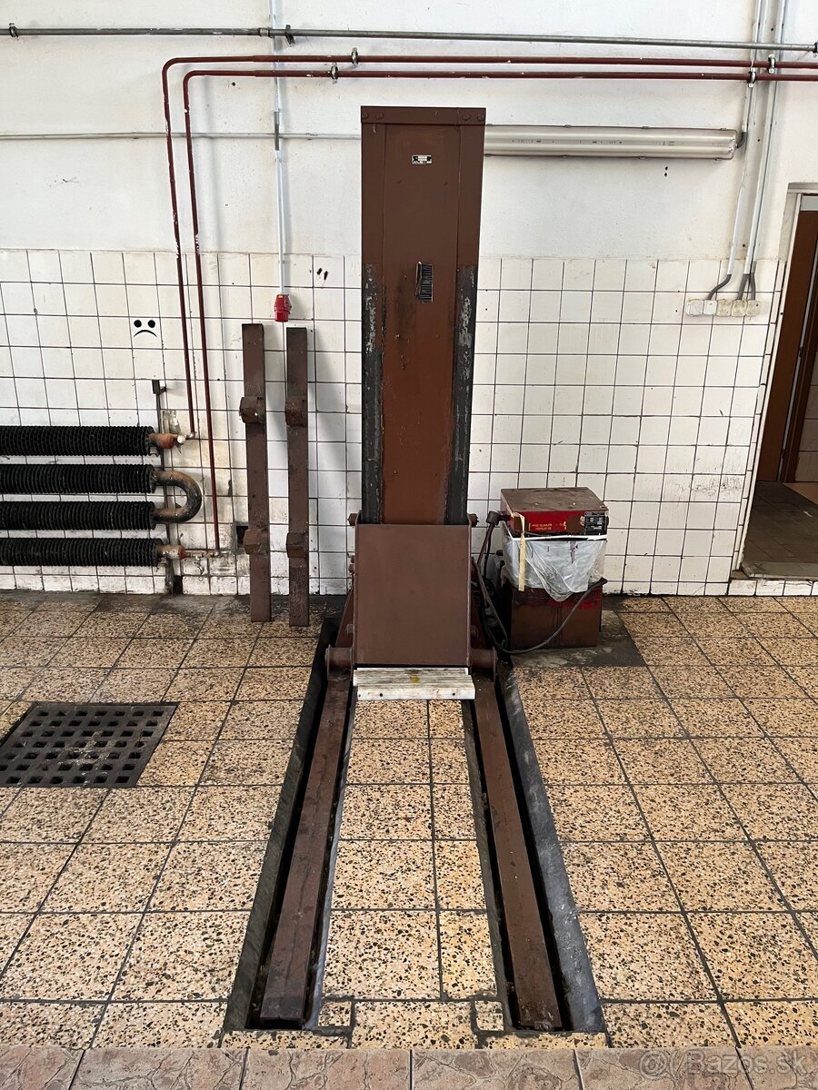 PRENÁJOM priestoru (vhodný na PNEUservis, AUTOservis.) - 7