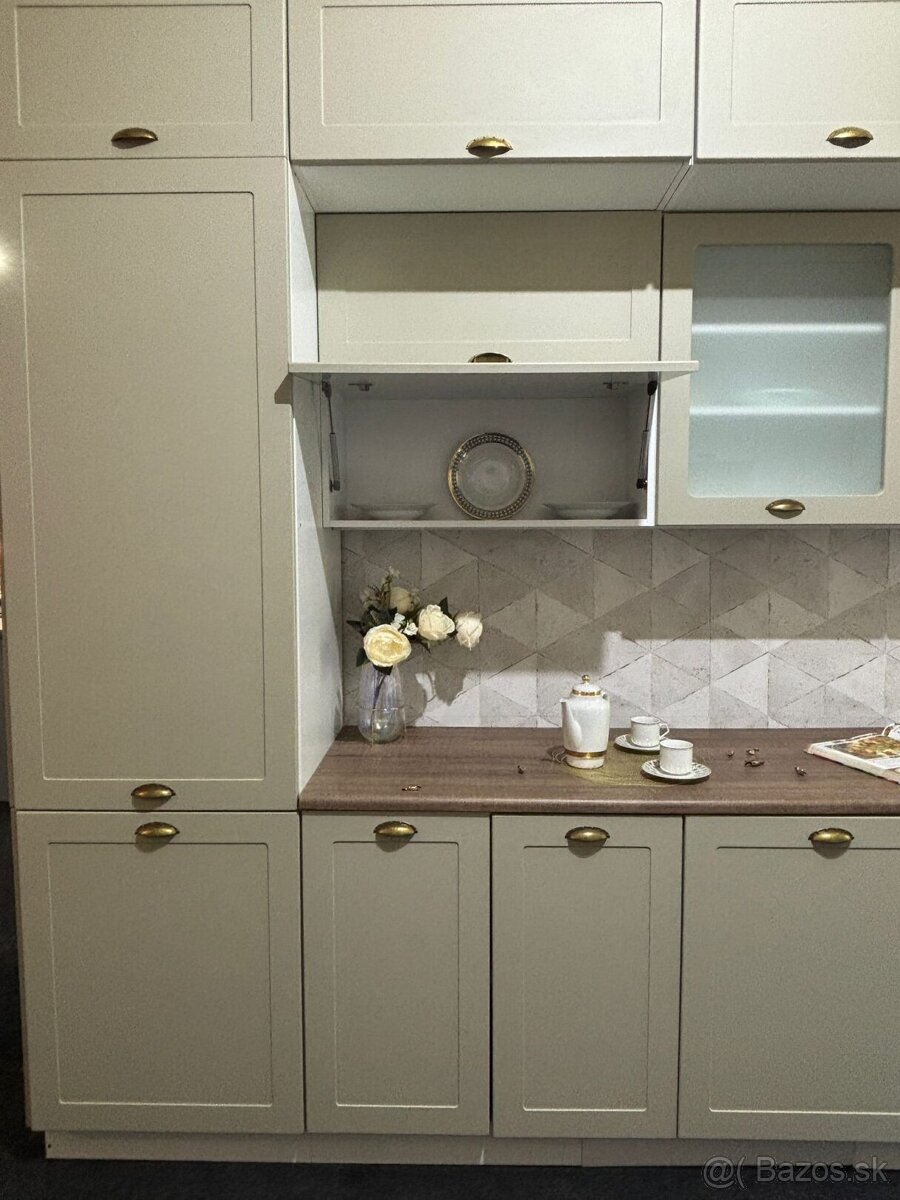 Moderná nepoužitá kuchyňa NATALI krémová - 7