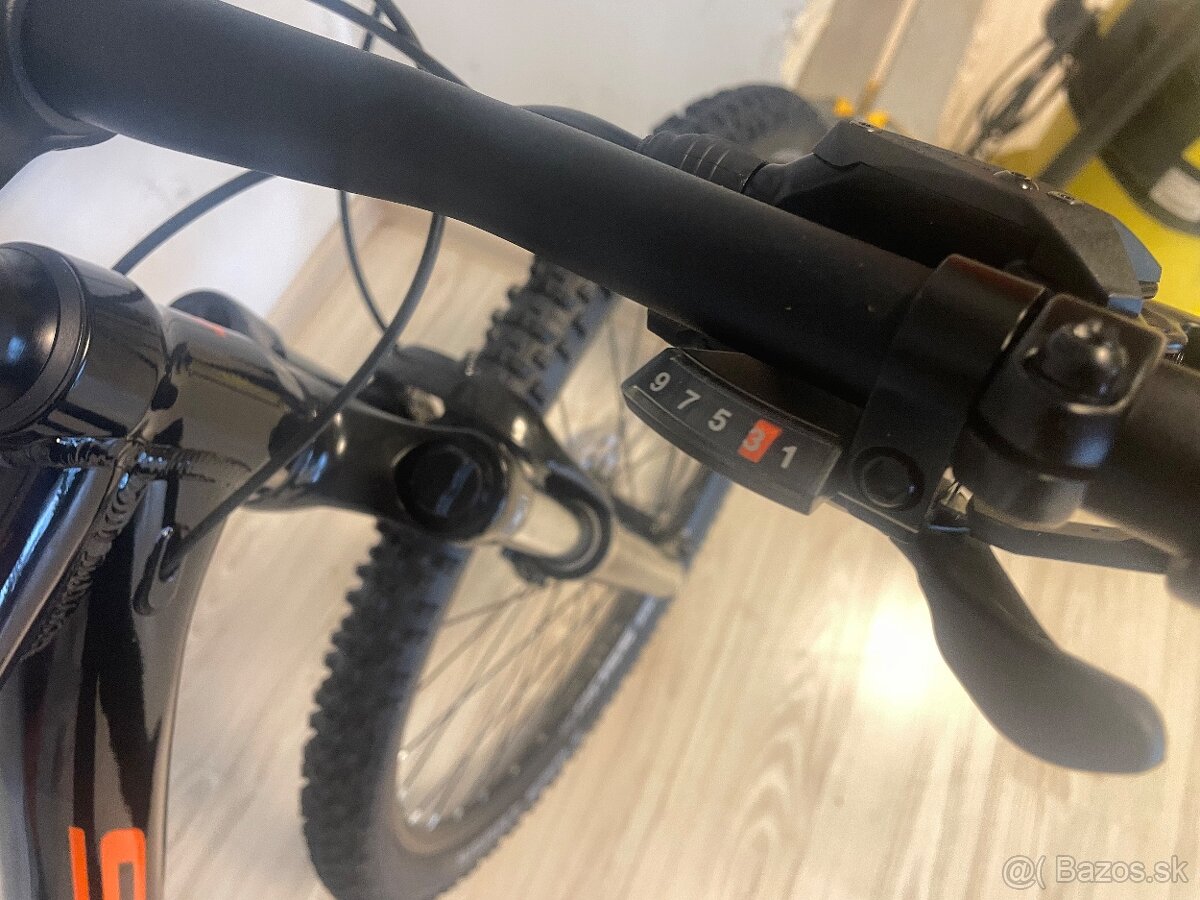 Predám nový Kross Level 1.0 29 2023 čierna oranžová 16 rám - 7