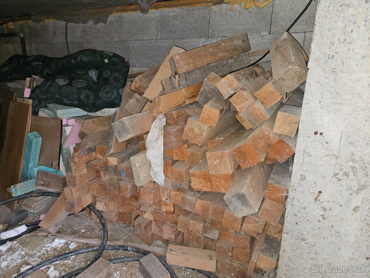 Hranoly, dosky na debnenie - 7