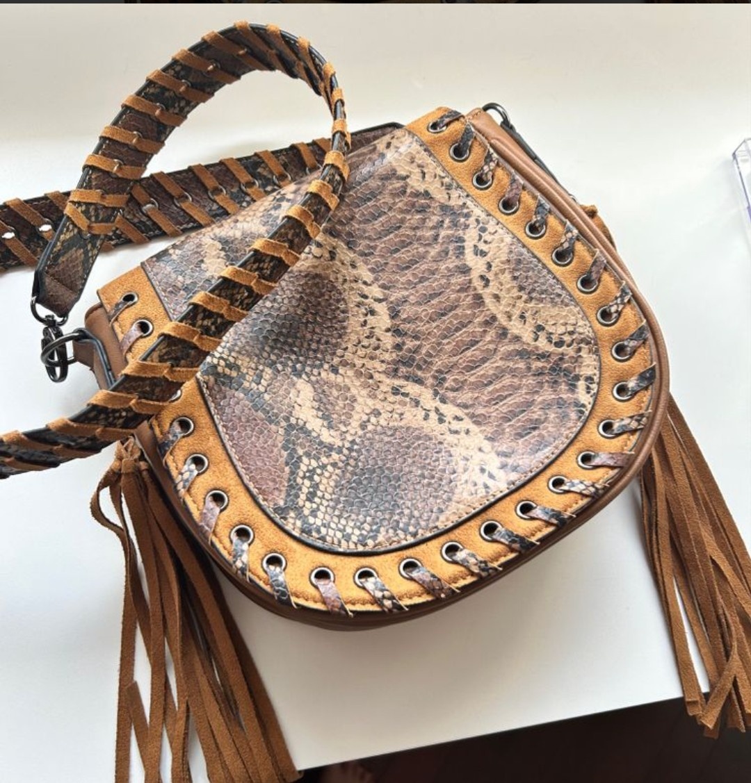 kabelka značka Reserved - 7