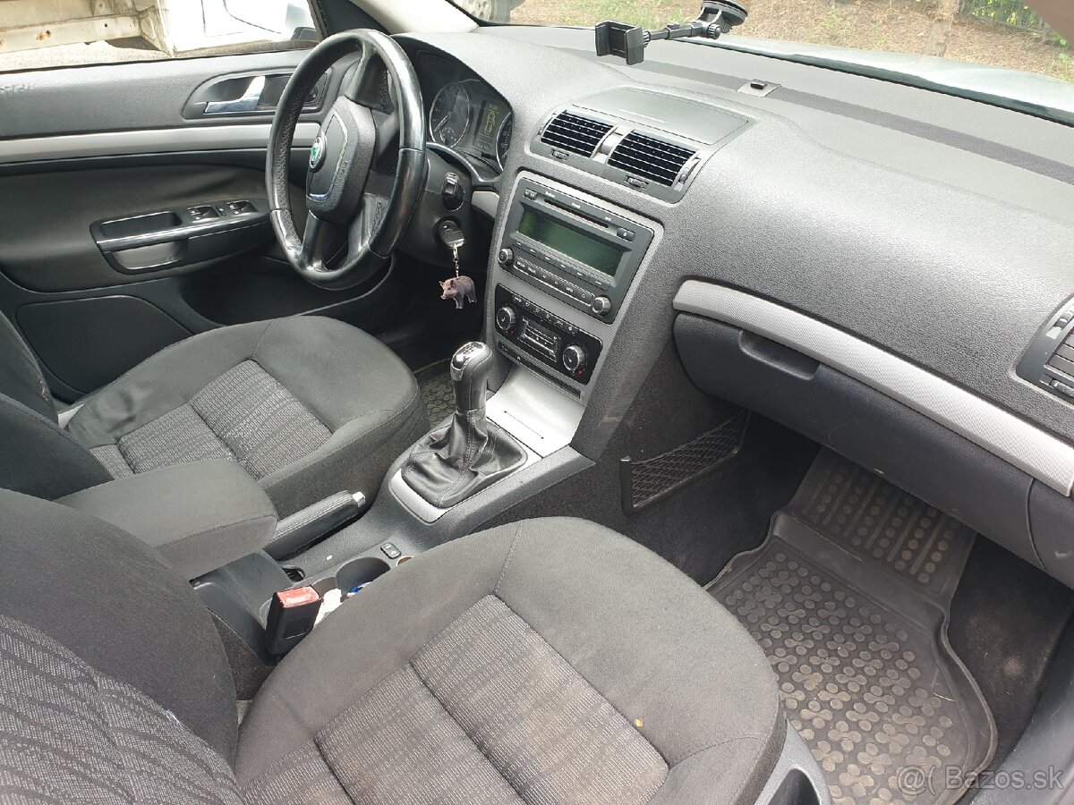 Skoda octavia 2 fl 2.0TDi - 7