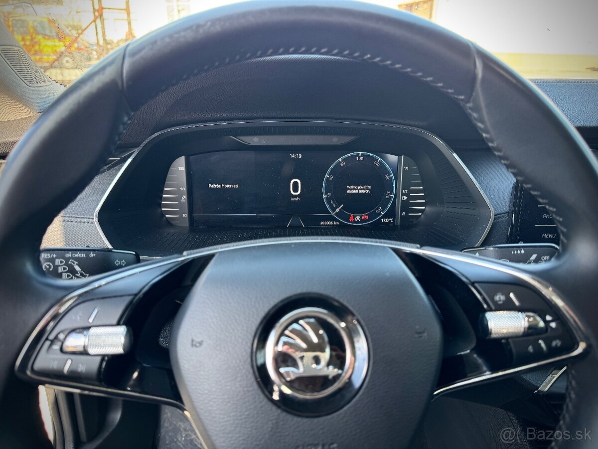 ŠKODA OCTAVIA 2.0 TDi - 7