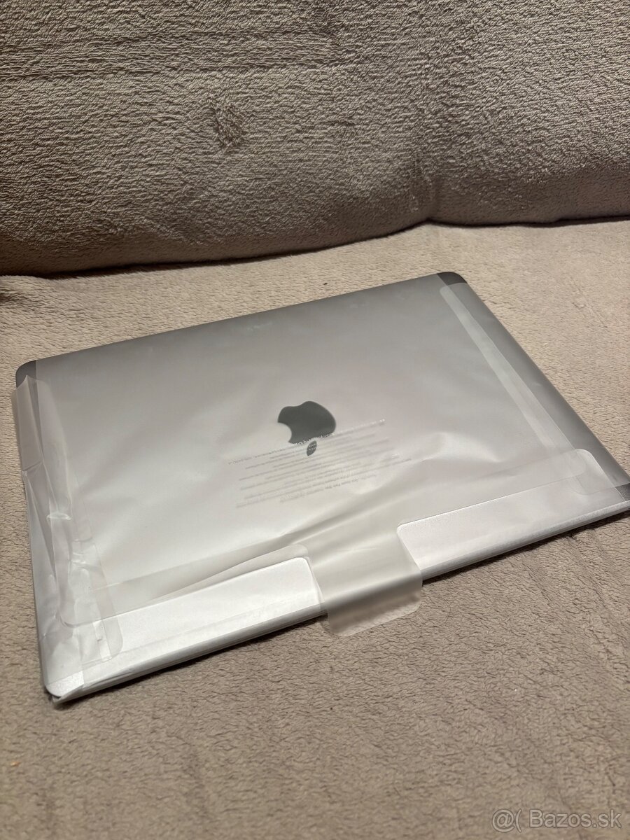 MacBook Air 13” (2020) - 7