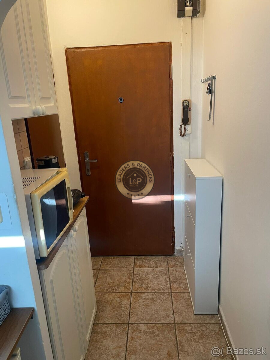 Garsónka na ulici Mládeže na prenajom - 7