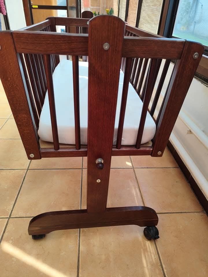 Drevená detská kolíska - 7