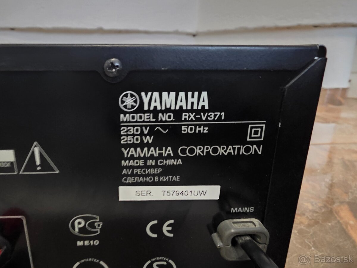 Yamaha RX V371 - 7