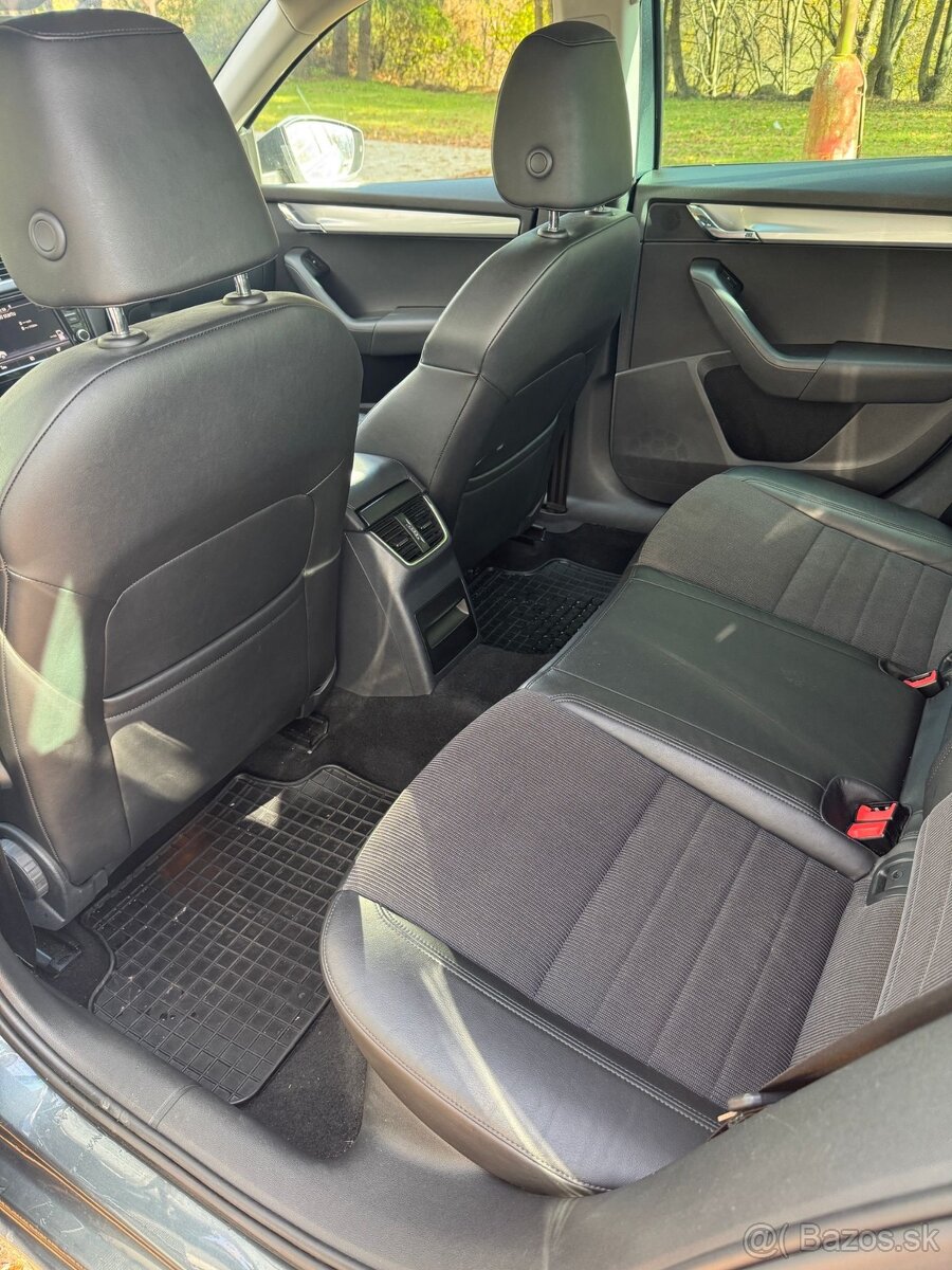 Škoda Octavia III Combi 2.0 TDI - 7