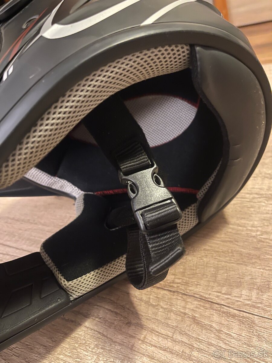 Zjazdová (downhill) prilba Longus - 7