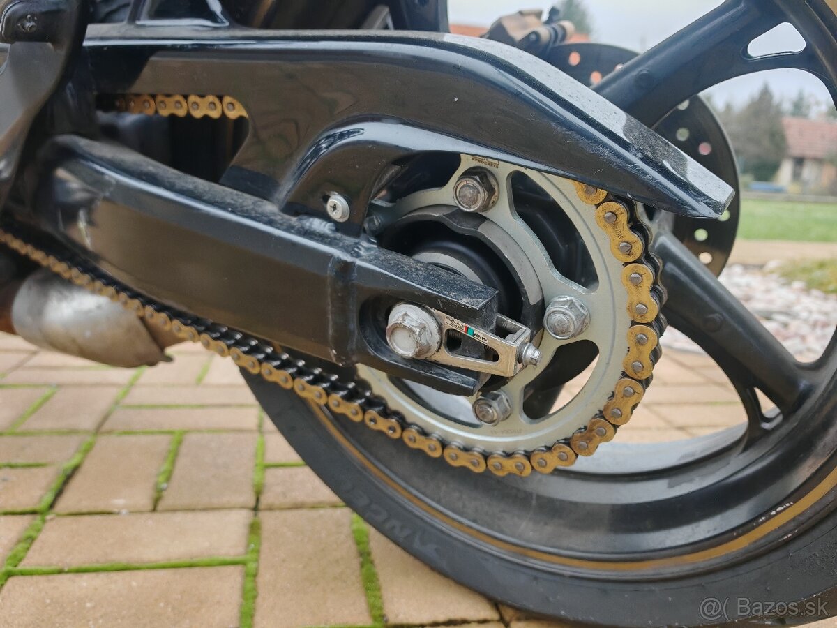 Honda CB600F Hornet ABS - 7