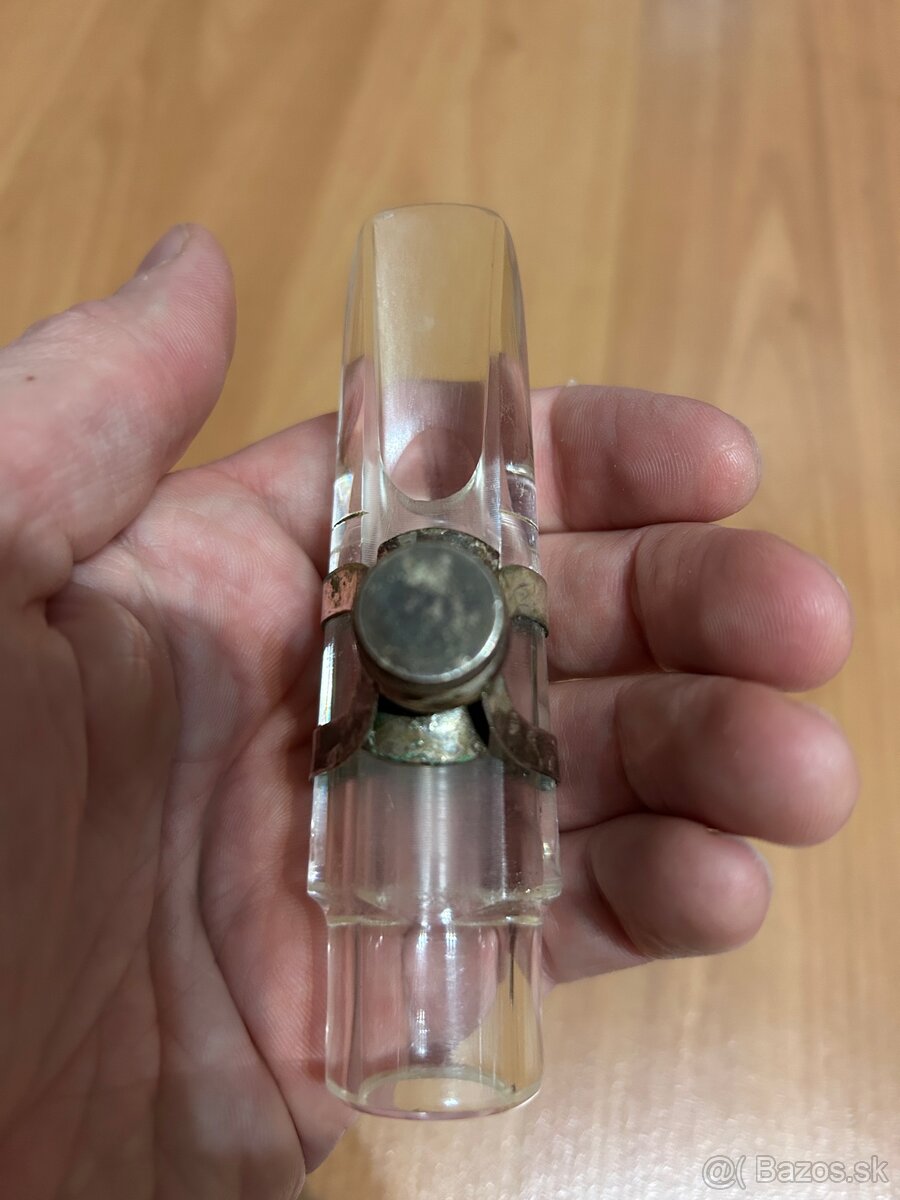 Hubicka na saxofon - 7