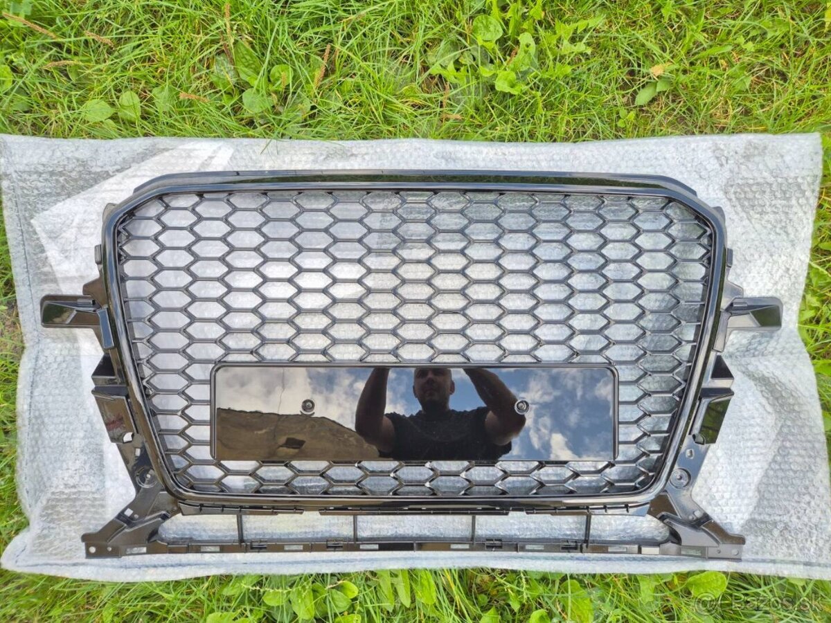 AUDI Q5 8R FACELIFT predná maska / HONEYCOMB / ČIERNA - 7