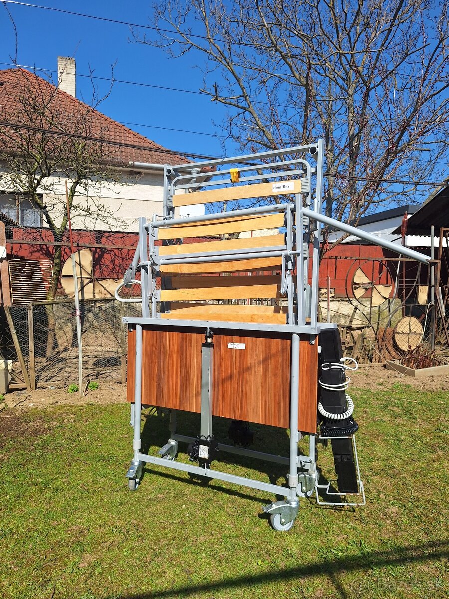 Polohovatelná posteľ - 7