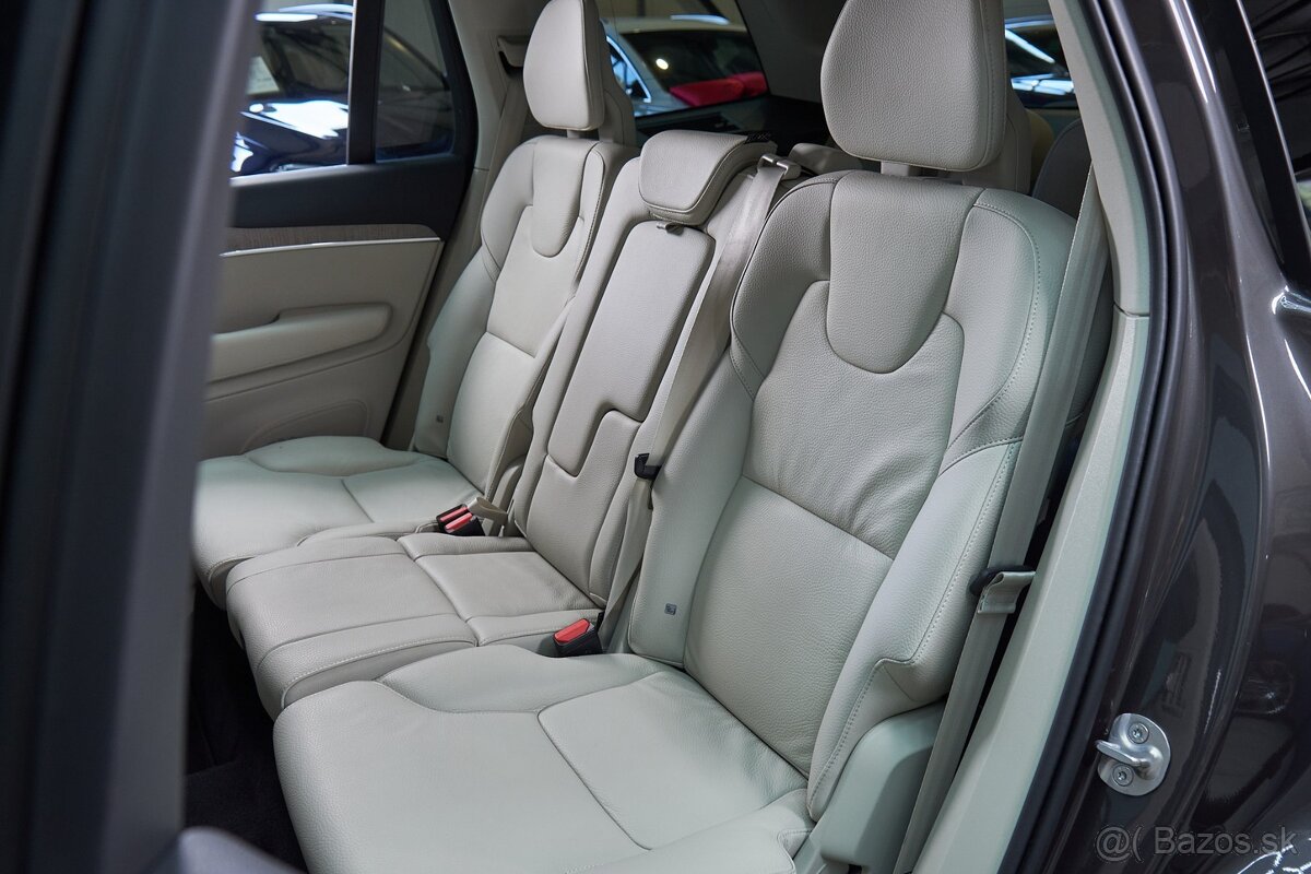 Volvo XC90 - 7