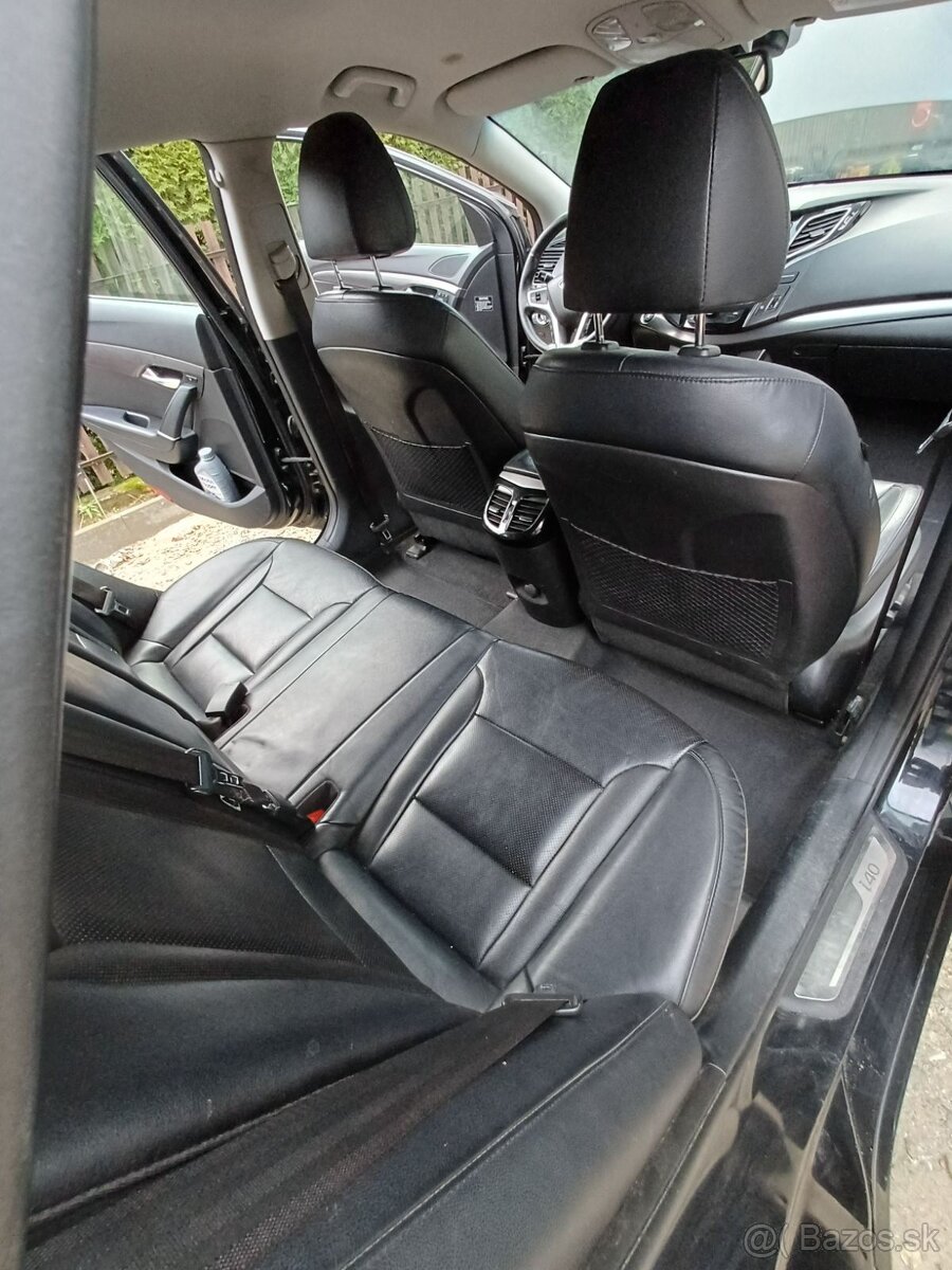 Hyundai i40 combi automat diesel 100kW - 7