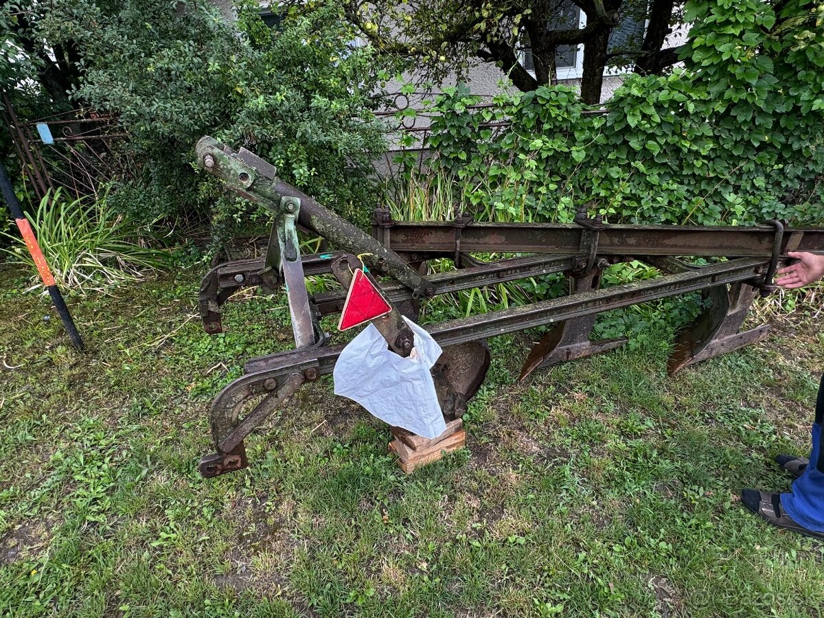 Trojhlavý pluh - 7