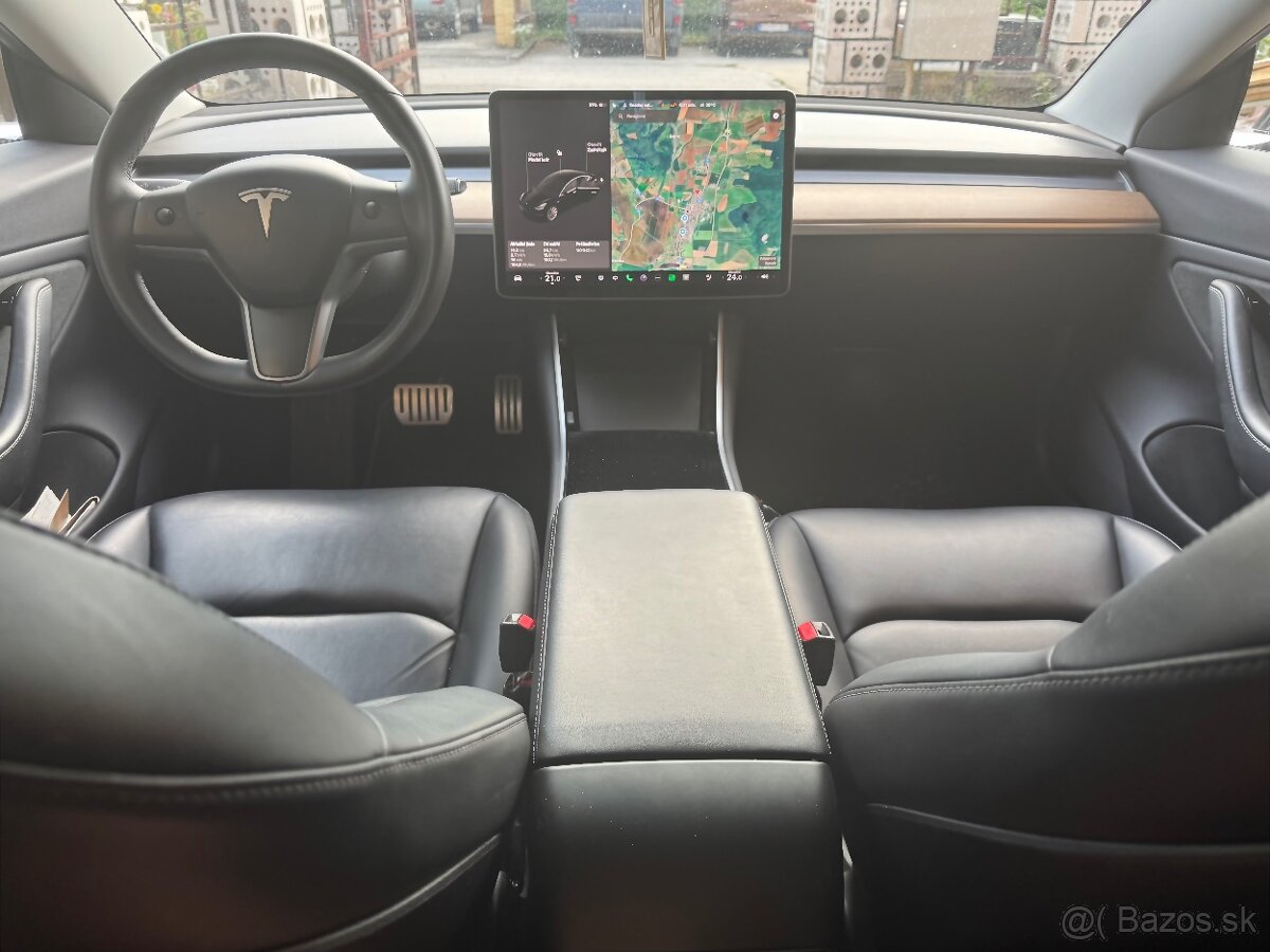 Tesla Model 3 Performance - 377kW - 2019 - 4x4 - 118Tisic KM - 7