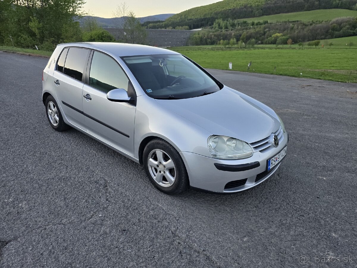 VW Golf 1.6 - 7