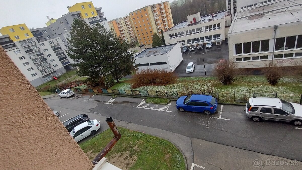 Akcia "Black Sabat" Prenajmem 3i byt v Trenčíne na Juhu - 7