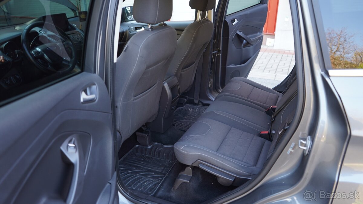 Ford Kuga 2.0 - 7