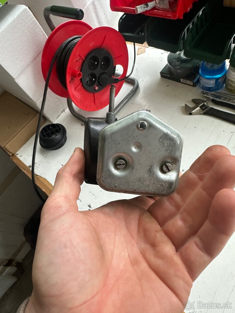 predám karburator - Jikov Babetta 210 - 7