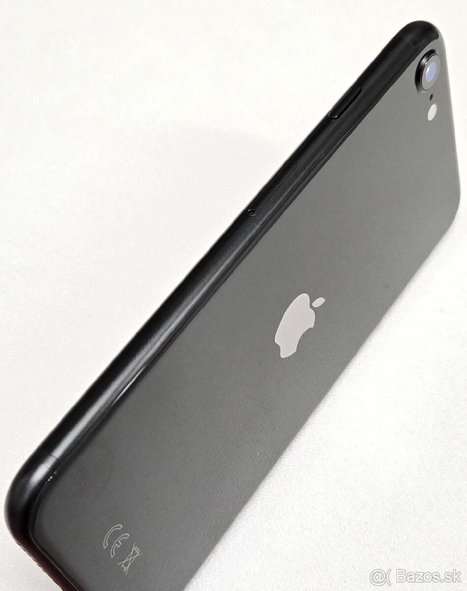 Iphone SE 2020 - 7
