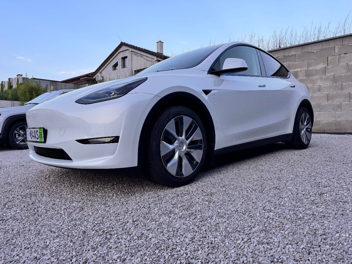 Tesla Model Y Long Range 4x4 Berlín DPH - 7