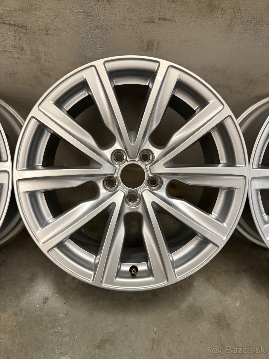 Hliníkové disky 5x100 R17 Audi A1 , Kamiq , Scala, Fabia - 7