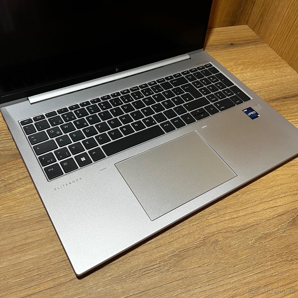 HP EliteBook 860 G10 TOUCH | + záruka - 7
