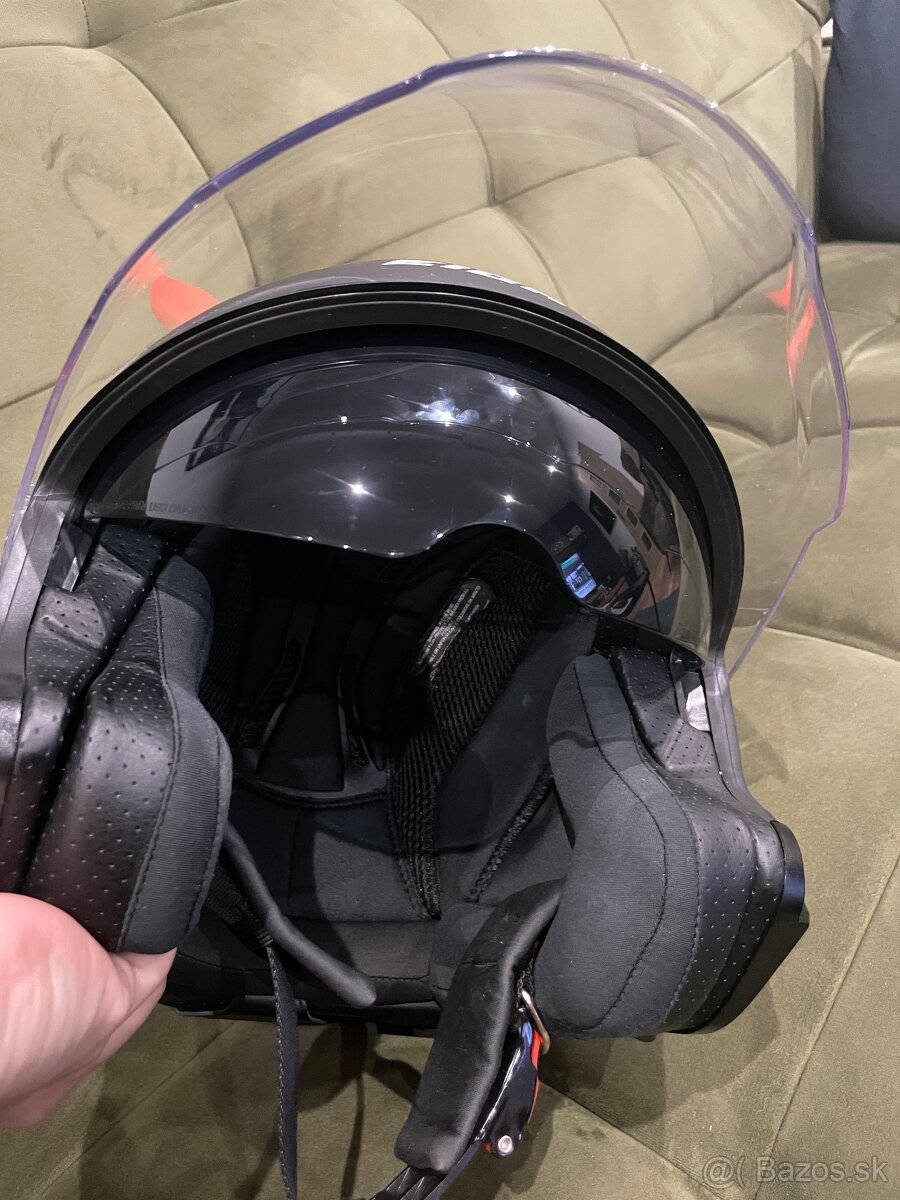 Prilba Eight s bluetooth - 7