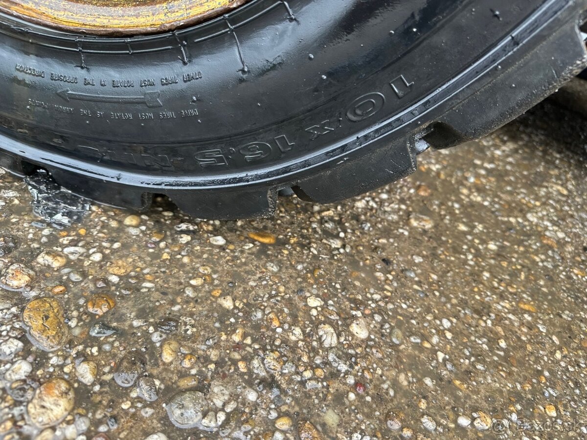 CATERPILLAR 226 4X4 2002 VIN 409 - 7