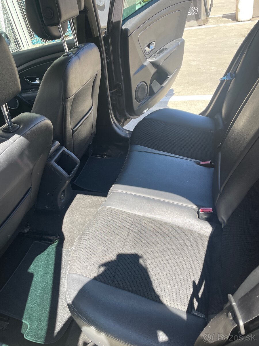 Renault Megane 3 - 7