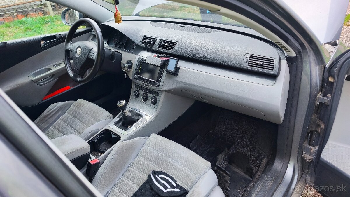 Volkswagen Passat B6 - 7