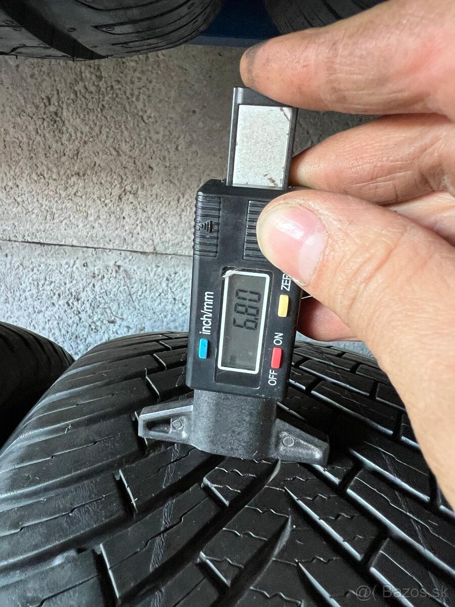 Celoročné pneumatiky vredestein 215/55R16 - 7