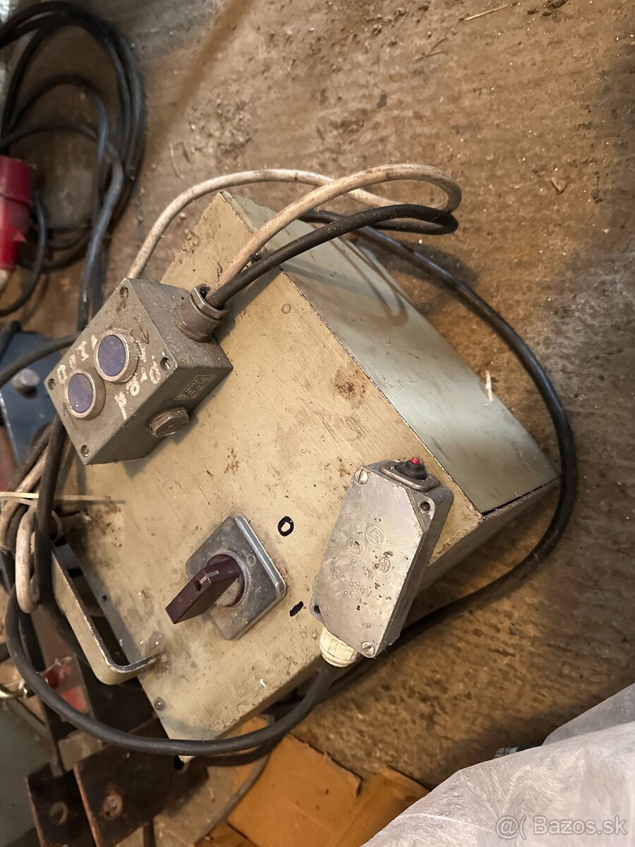 hydraulicka jednotka + 2x hydraulicky valec - 7