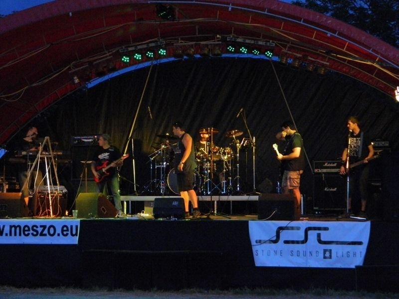 Hladame bubenika - 7