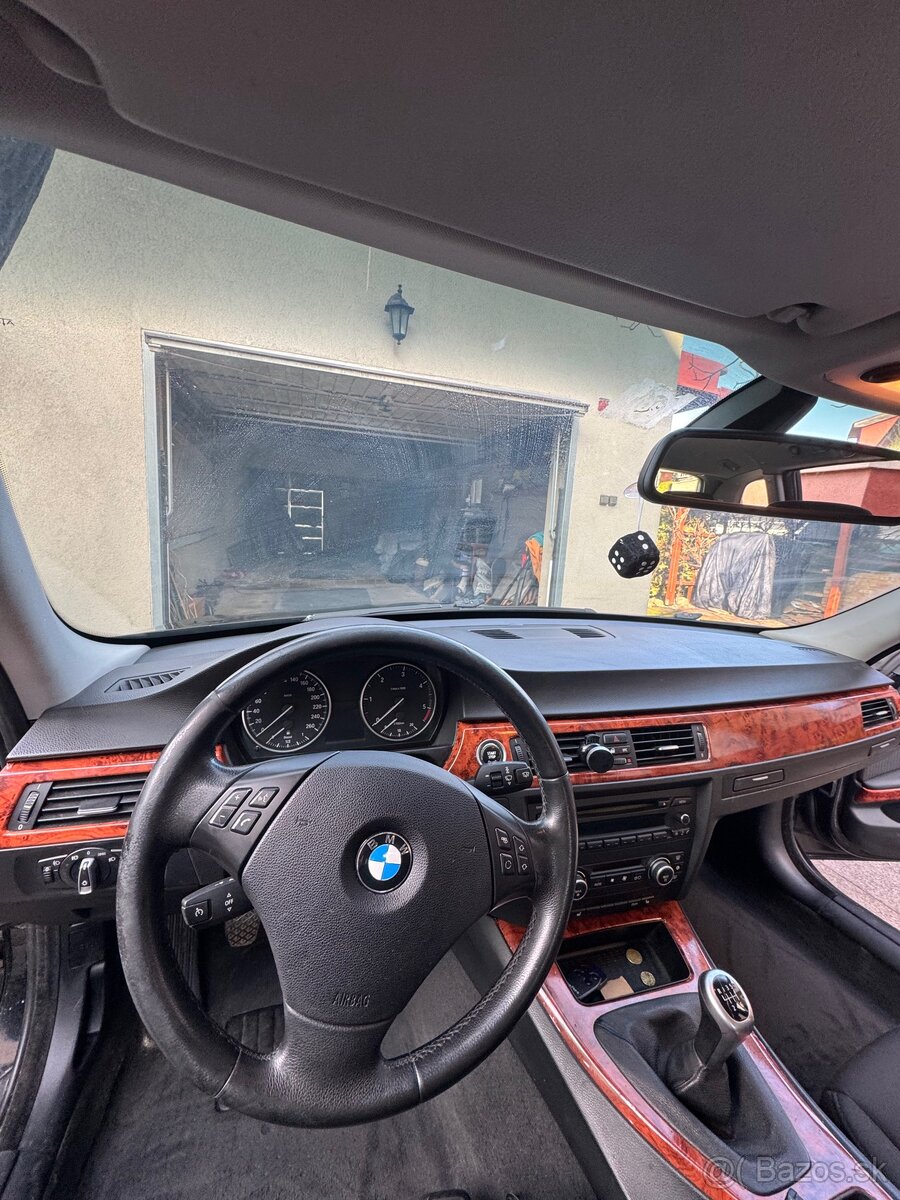 BMW e91 318d - 7